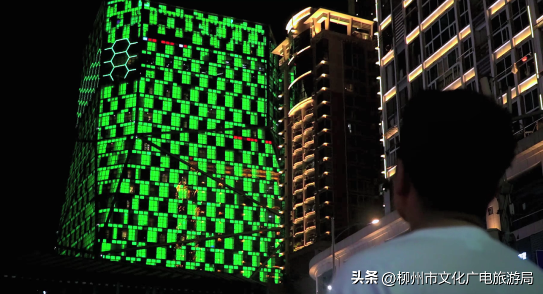 抖音上的旅游博主靠什么赚钱_抖音旅游优质博主经验_抖音旅游类博主
