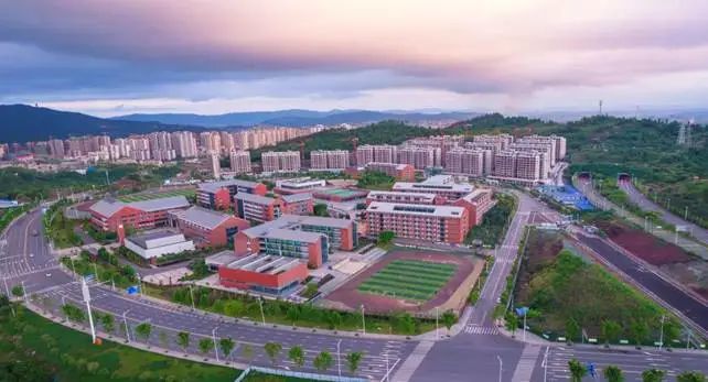 民办学校人才引进_引进优质民办学校的反思与建议_引进民办优质学校经验材料